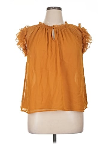 Old Navy Sleeveless Blouse (view 1)