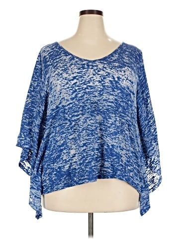 Logix Poncho (view 1)