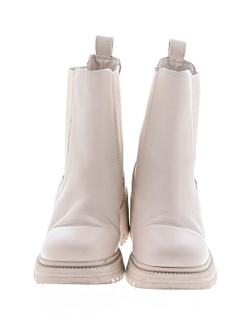Steve Madden Ankle Boots (view 2)