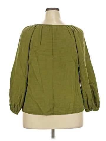 Universal Thread 3/4 Sleeve Blouse (view 2)