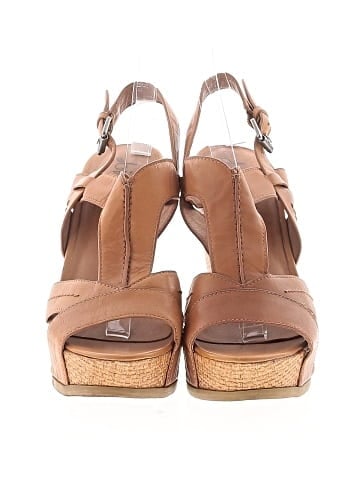 Biala Wedges (view 2)
