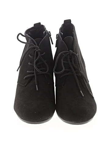 Kenneth Cole REACTION Ankle Boots (view 2)
