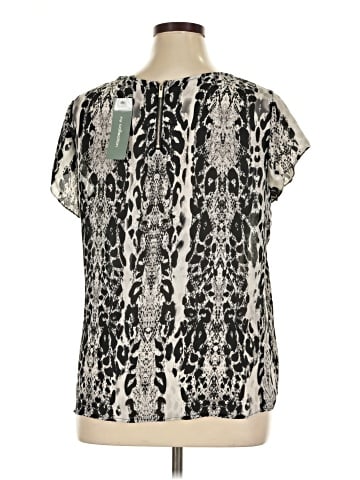 NY Collection Short Sleeve Blouse (view 2)