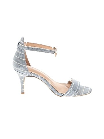 Kelly & Katie Heels (view 1)