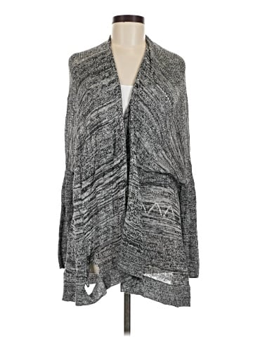 Sparrow Cardigan (view 1)