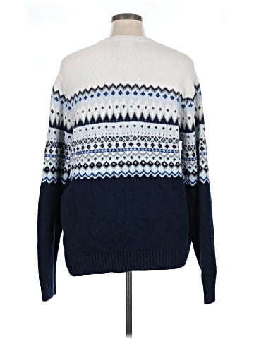 Old Navy Pullover Sweater (view 2)