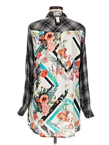 Tolani Long Sleeve Button-Down Shirt (view 2)