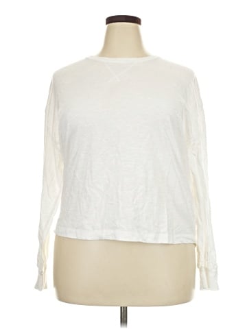 Universal Thread 3/4 Sleeve T-Shirt (view 1)