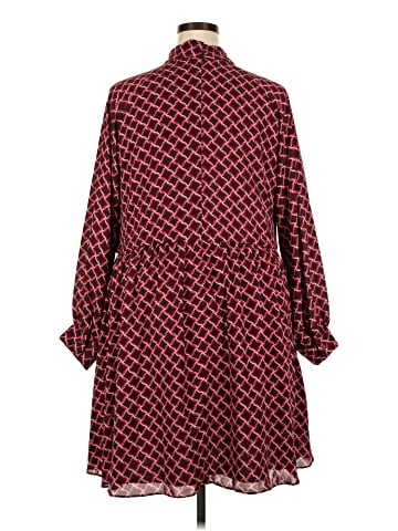 Banana Republic Factory Store Casual Dress (view 2)