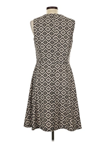 Signature Casual Dress (view 2)
