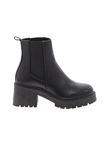Madden Girl Ankle Boots (view 1)