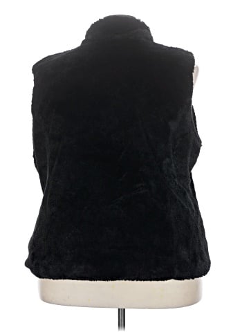 MULTIPLES Faux Fur Vest (view 2)