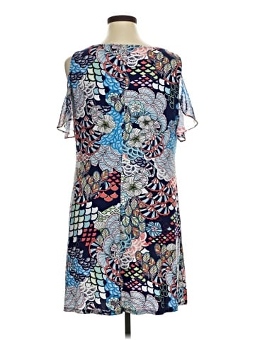 Roz & Ali Cocktail Dress (view 2)