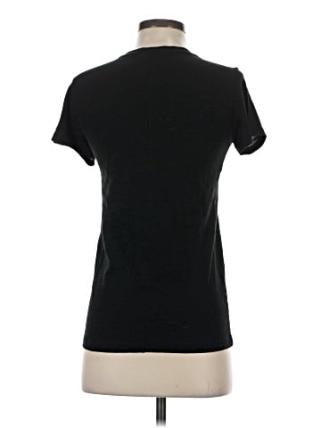 GOLDIE Short Sleeve T-Shirt (view 2)