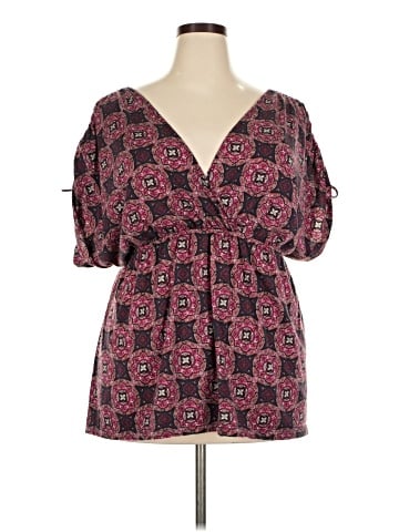 Pure Energy Short Sleeve Blouse (view 1)