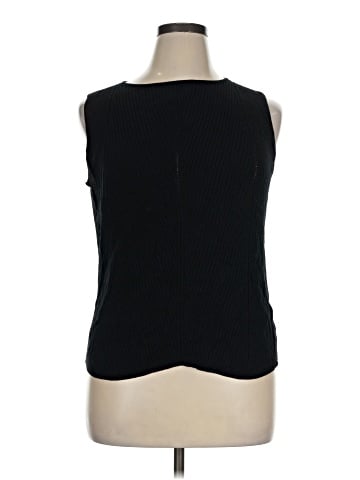 Amanda Smith Sleeveless T-Shirt (view 1)