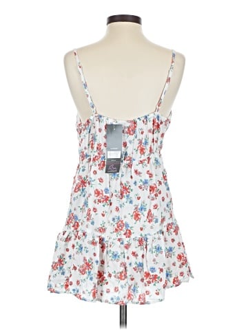 Oh Baby By Motherhood Sleeveless Blouse (view 2)