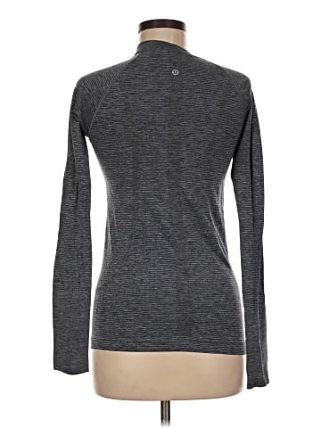 Lululemon Athletica Long Sleeve T-Shirt (view 2)