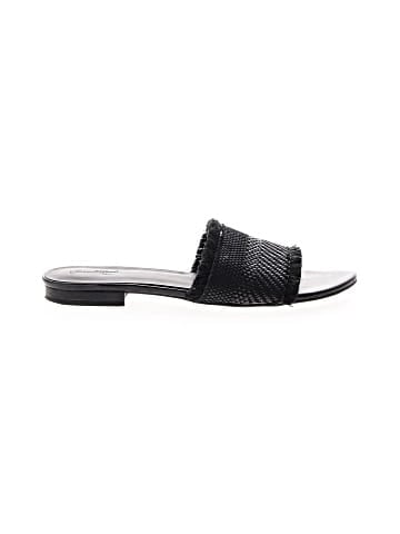 Universal Thread Sandals (view 1)