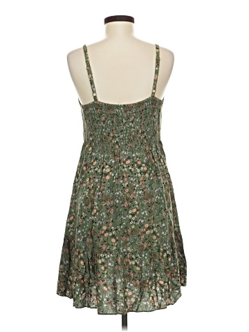 Old Navy Casual Dress (view 2)