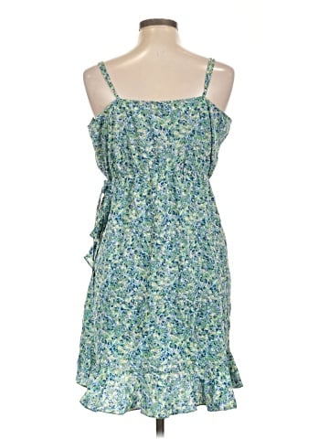 Vero Moda Casual Dress (view 2)