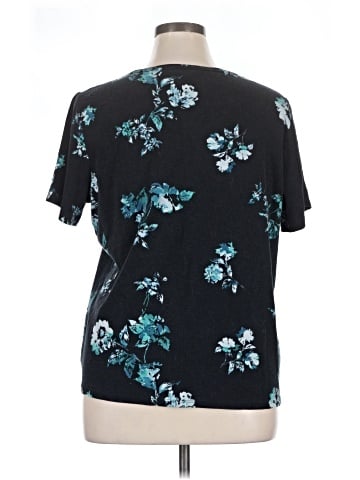 Croft & Barrow Short Sleeve T-Shirt (view 2)