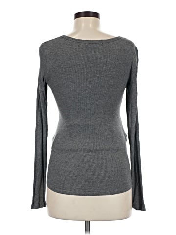 A Pea in the Pod Long Sleeve Top (view 2)