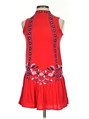 Xhilaration Cocktail Dress (view 1)