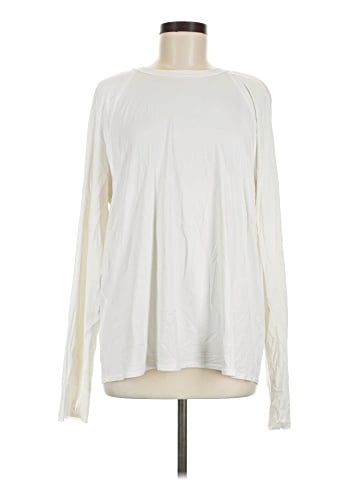 Lululemon Athletica Long Sleeve Top (view 1)