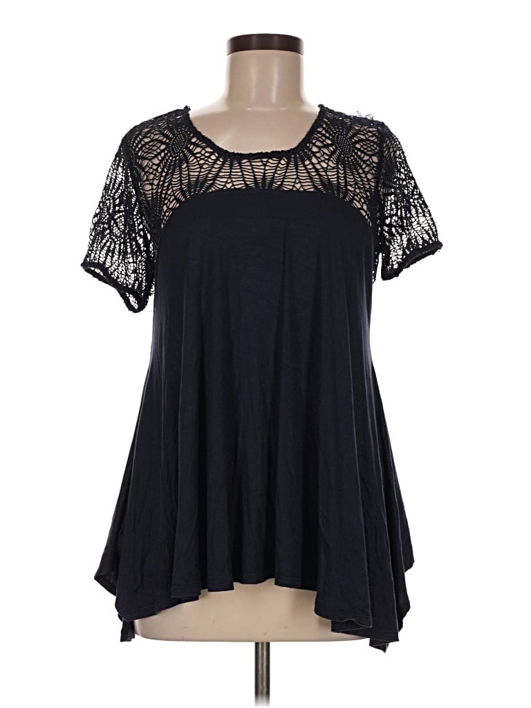 Altar'd State Short Sleeve Top Black Keyhole Neckline Tops - Used - Size Medium