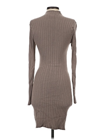 Abercrombie & Fitch Casual Dress (view 2)