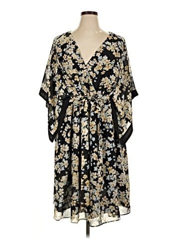 Adrianna Papell Casual Dress (view 1)