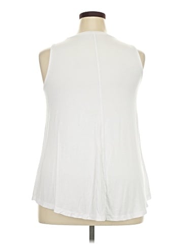 Nine West Sleeveless T-Shirt (view 2)