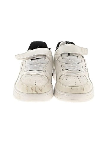 Puma Sneakers (view 2)