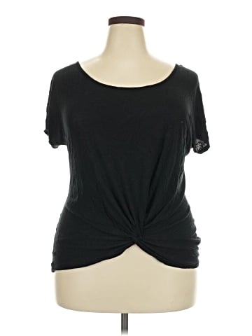 Wet Seal Short Sleeve T-Shirt (view 1)