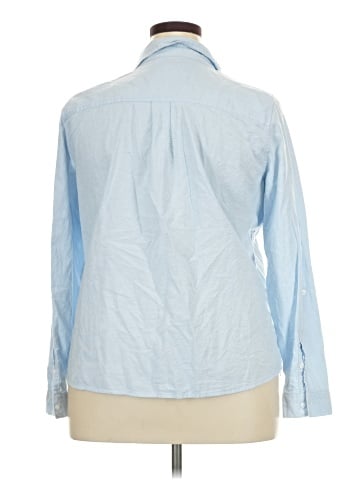 Croft & Barrow Long Sleeve Button-Down Shirt (view 2)
