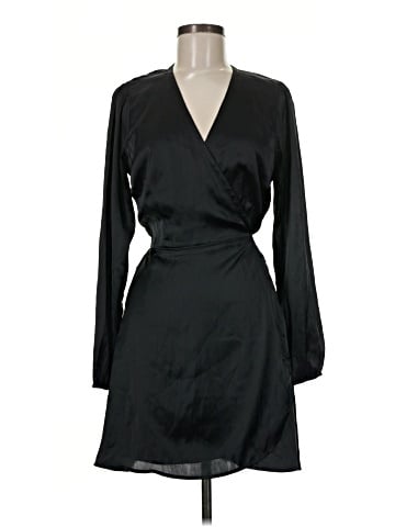 Abercrombie & Fitch Cocktail Dress (view 1)