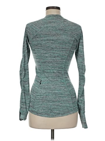 Lululemon Athletica Long Sleeve T-Shirt (view 2)
