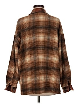 Forever 21 Long Sleeve Button-Down Shirt (view 2)