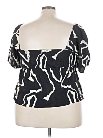Nine West Short Sleeve Blouse (view 2)