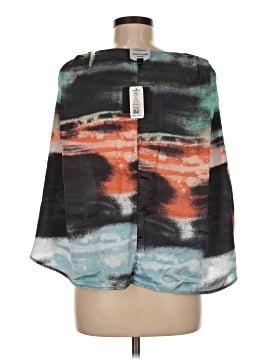 Romeo & Juliet Couture 3/4 Sleeve Blouse (view 2)