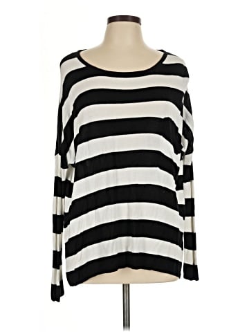 Akira Chicago Red Label Long Sleeve T-Shirt (view 1)