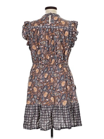 Universal Thread Casual Dress (view 2)