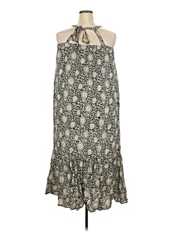 Old Navy Casual Dress (view 2)