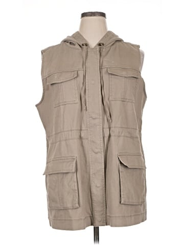 Matty M Vest (view 1)
