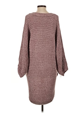 Pink Blush Poncho (view 2)