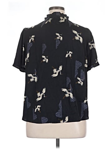 T Tahari Short Sleeve Blouse (view 2)