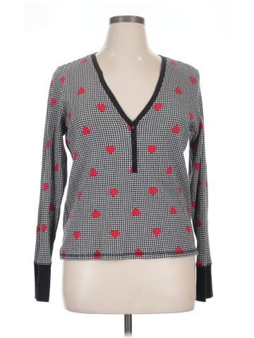 Victoria's Secret Long Sleeve T-Shirt (view 1)