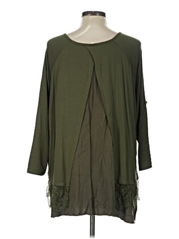 Amaryllis 3/4 Sleeve Top (view 2)