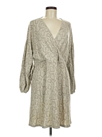 Gilli Casual Dress (view 1)